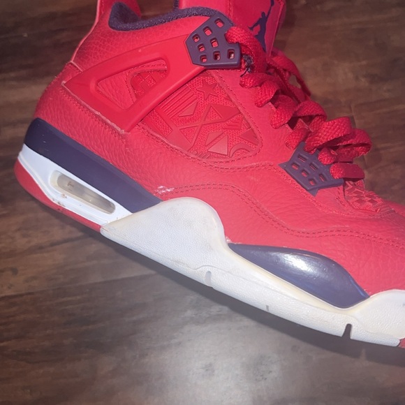 Air Jordan 4 Retro 4 Fiba Preowned
Mens Sz 8 - Picture 10 of 12